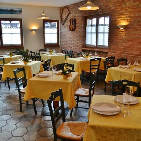 호텔 Locanda Le Tre Oche 3*